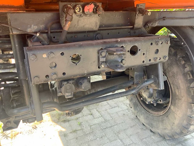 Mercedes u1650 unimog - afbeelding 18 van  35