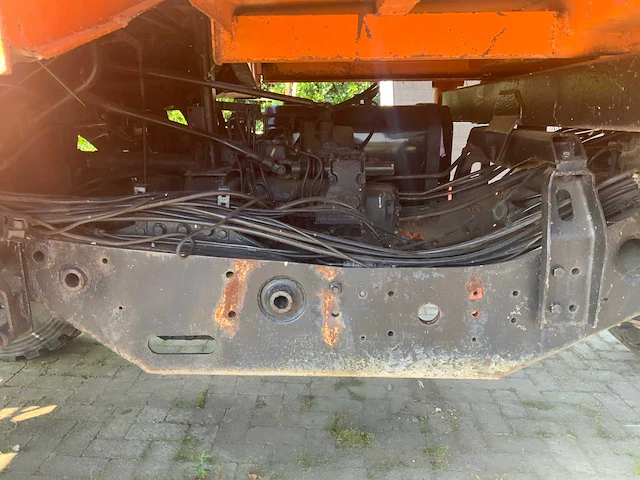 Mercedes u1650 unimog - afbeelding 20 van  35