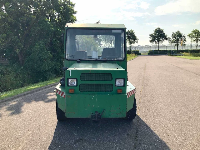 Mercedes utility tractor - afbeelding 10 van  16