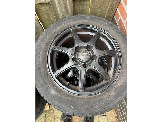 Mercedes velgenset - afbeelding 3 van  7