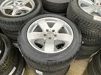 Mercedes vito velg met 225/55r17 band (4x) - afbeelding 2 van  5