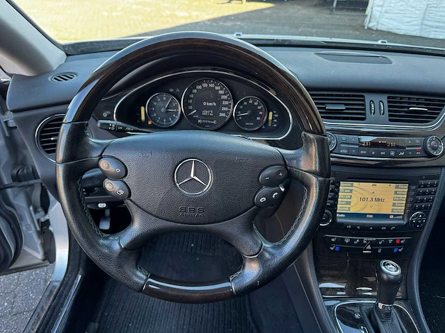 Mercedesbenz - 2008 - cls - 350 cgi - duits - afbeelding 2 van  14