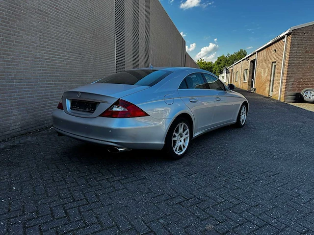 Mercedesbenz - 2008 - cls - 350 cgi - duits - afbeelding 8 van  14