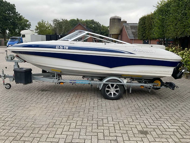 Mercruiser larsson speedboot - afbeelding 29 van  29