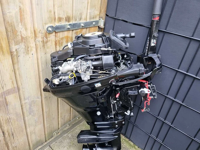 Mercury - 15pk 4-takt - buitenboordmotor - afbeelding 11 van  13