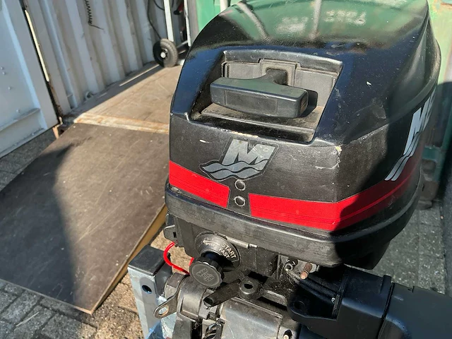 Mercury buitenboordmotor 10pk - afbeelding 6 van  8