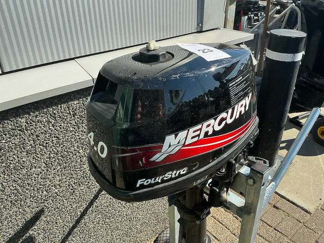 Mercury fourstroke buitenboordmotor 4pk - afbeelding 3 van  9