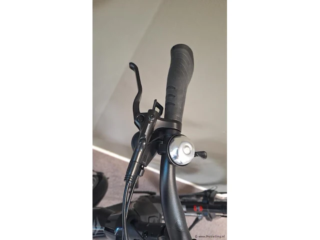 Merida elektrische damesfiets | model efloat city 600 | kleur shiny black | maat m (48 cm) - afbeelding 3 van  17