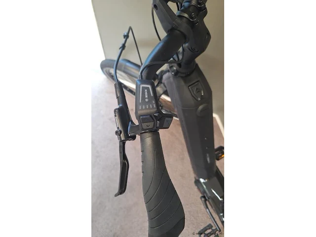 Merida elektrische damesfiets | model efloat city 600 | kleur shiny black | maat m (48 cm) - afbeelding 17 van  17