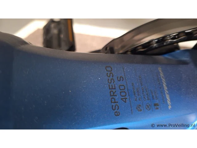 Merida elektrische damesfiets | model espresso tour 400 | kleur silk blue black | maat l (55 cm) - afbeelding 9 van  17
