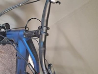 Merida elektrische damesfiets | model espresso tour 400 | kleur silk blue black | maat l (55 cm) - afbeelding 15 van  17