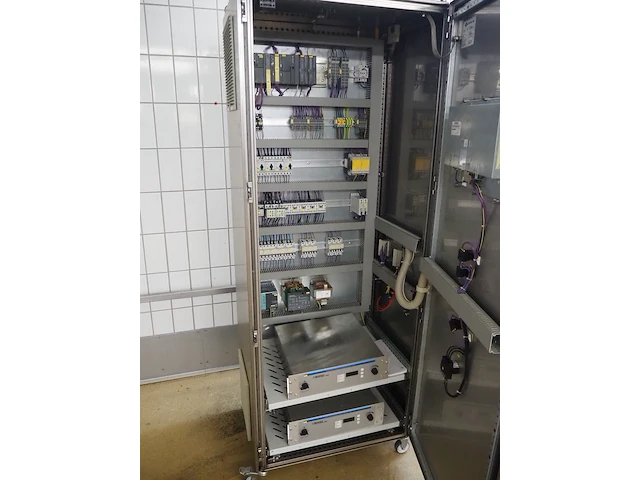 Merk process - afbeelding 15 van  25