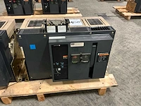 Merlin gerin m08 h1 circuit breaker (2x) - afbeelding 2 van  5