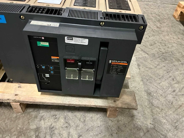 Merlin gerin m10 h1 / m20 h1 circuit breaker (2x) - afbeelding 3 van  6