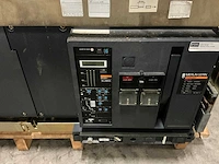Merlin gerin m50 h1 circuit breaker - afbeelding 3 van  5