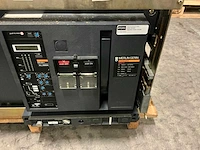 Merlin gerin m50 h1 circuit breaker - afbeelding 4 van  5