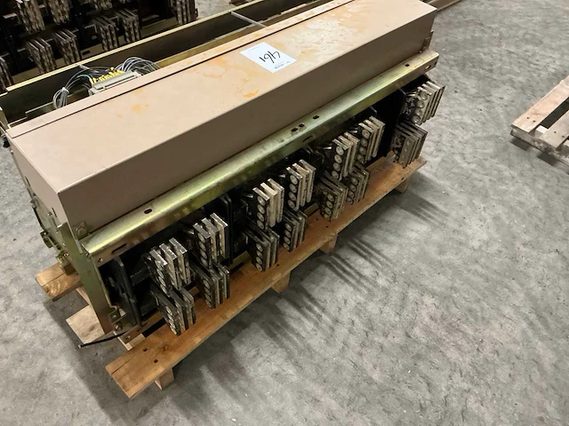 Merlin gerin m50 h1 circuit breaker - afbeelding 5 van  5