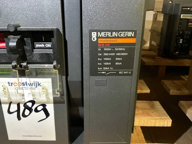 Merlin gerin masterpact m16h2 circuit breaker (2x) - afbeelding 5 van  8