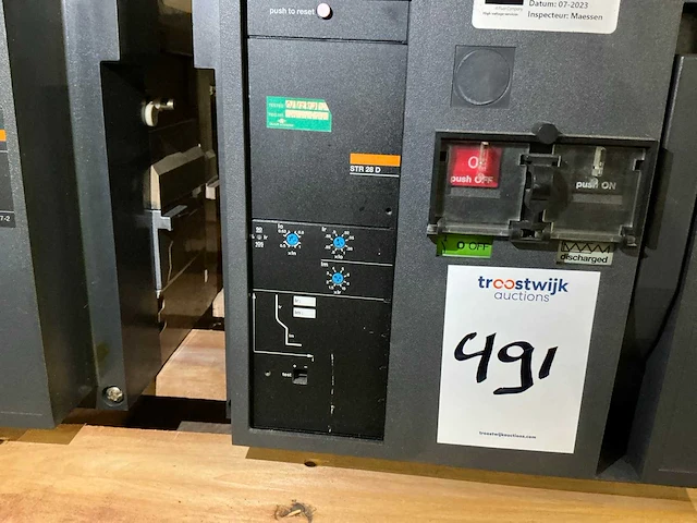 Merlin gerin masterpact m16h2 circuit breaker (2x) - afbeelding 4 van  8