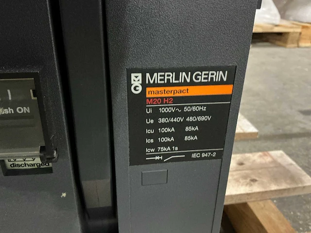 Merlin gerin masterpact m16h2/m20h2 circuit breaker (2x) - afbeelding 5 van  7
