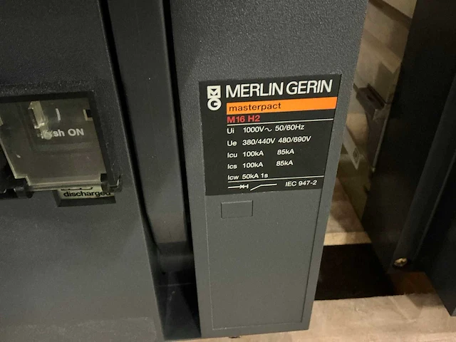 Merlin gerin masterpact m16h2/m20h2 circuit breaker (2x) - afbeelding 7 van  7