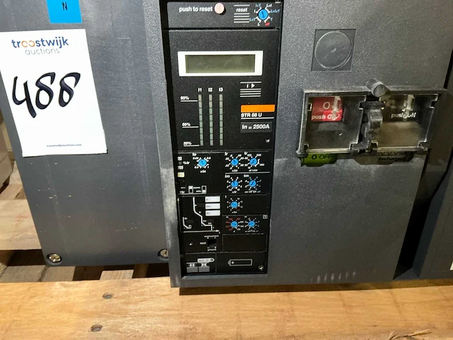 Merlin gerin masterpact m16h2/m25h2 circuit breaker (2x) - afbeelding 3 van  7