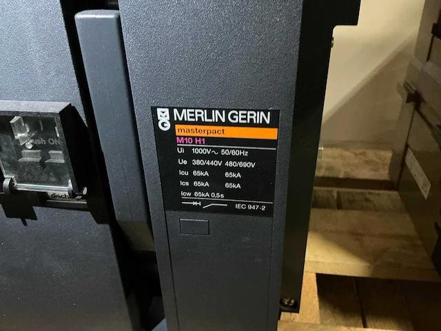 Merlin gerin masterpact m16h2/m25h2 circuit breaker (2x) - afbeelding 7 van  7