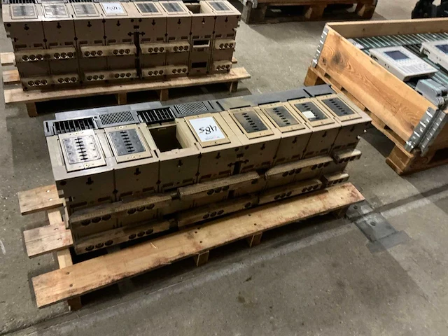 Merlin gerin masterpact m63h1 circuit breaker - afbeelding 5 van  9