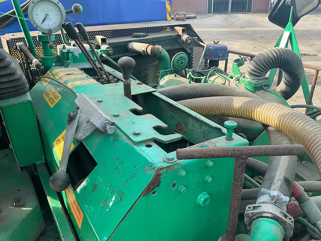 Merlo dbm 3000 betonmixer - afbeelding 19 van  33