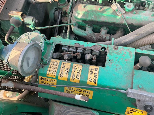 Merlo dbm 3000 betonmixer - afbeelding 25 van  33