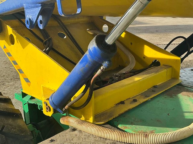 Merlo dbm 3000 betonmixer - afbeelding 13 van  33