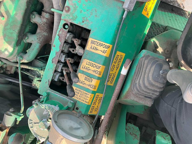 Merlo dbm 3000 betonmixer - afbeelding 27 van  33