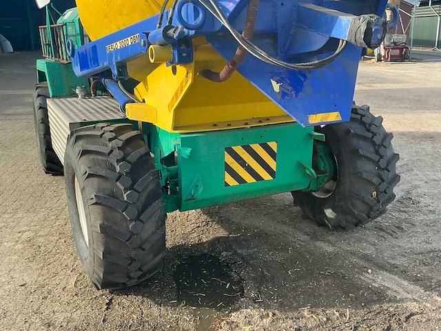 Merlo dbm 3000 betonmixer - afbeelding 32 van  33