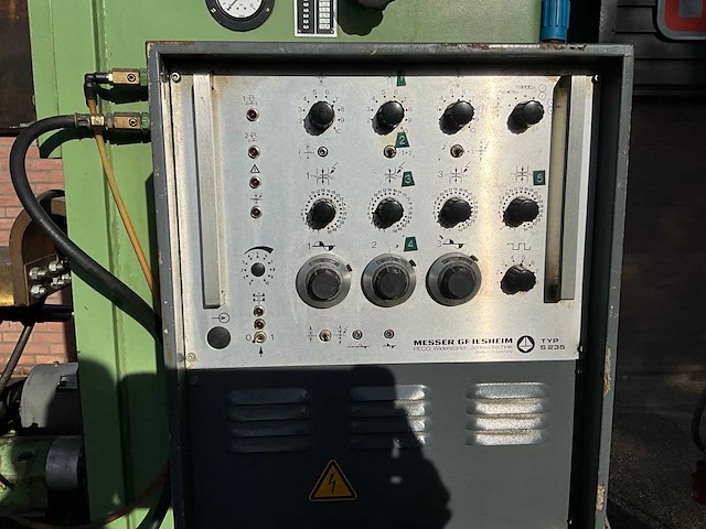 Messer griesheim vsne200r puntlasmachine - afbeelding 19 van  20