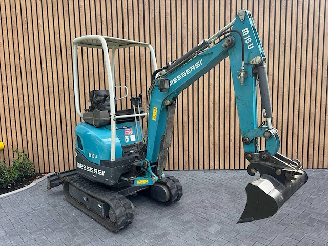 Messersi - 2012 - m-16u - minigraafmachine - afbeelding 1 van  19