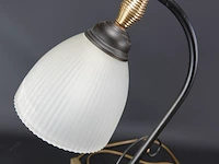 Messing tafellamp met opaline kap - afbeelding 3 van  5