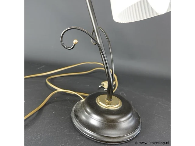 Messing tafellamp met opaline kap - afbeelding 4 van  5