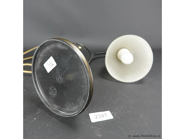 Messing tafellamp met opaline kap - afbeelding 5 van  5