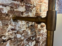 Messing wandrek met houten legborden - afbeelding 6 van  6