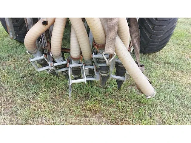 Mesttank met zodenbemester joskin, 6000, bouwjaar ca 1985 - afbeelding 26 van  52