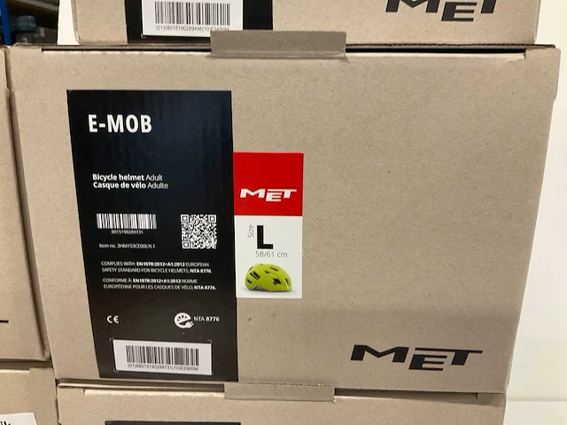 Met e-mob fietshelm maat l - afbeelding 4 van  4