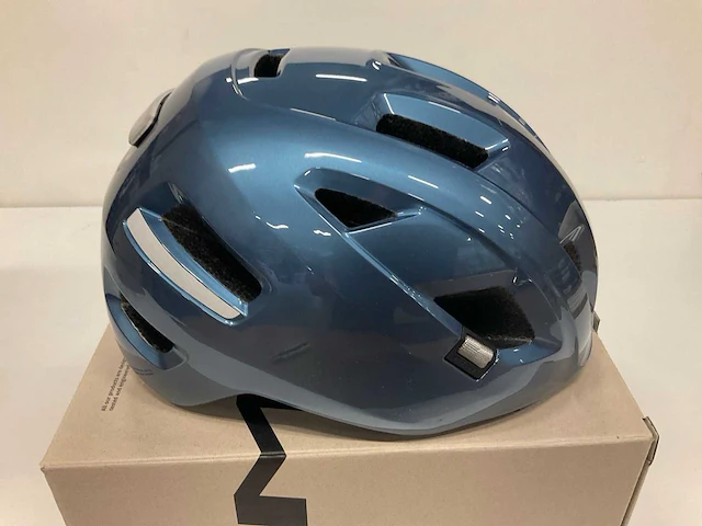 Met e-mob fietshelm maat l - afbeelding 1 van  4