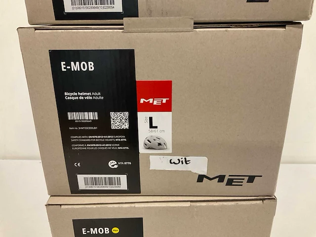 Met e-mob fietshelm maat l - afbeelding 4 van  4