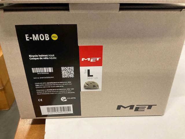 Met e-mob fietshelm maat l - afbeelding 4 van  4