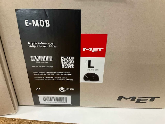 Met e-mob fietshelm maat l - afbeelding 4 van  4