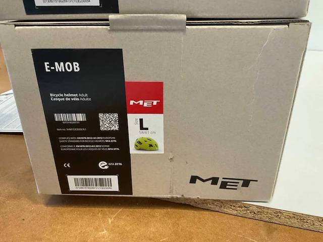 Met e-mob fietshelm maat l - afbeelding 3 van  3