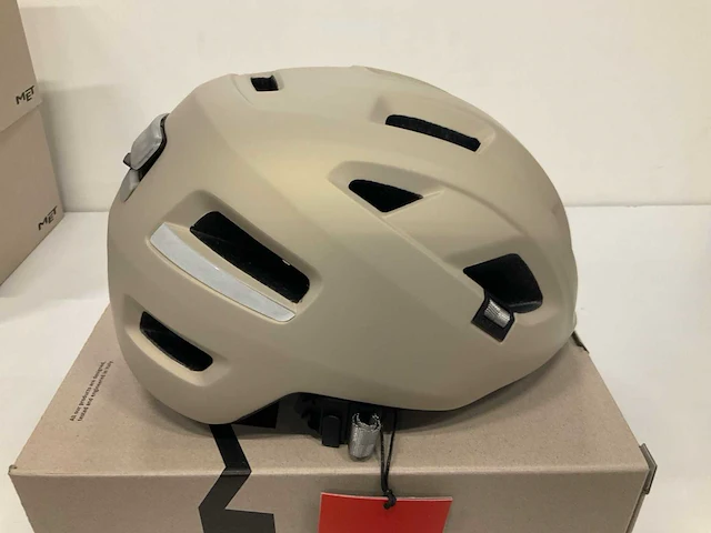 Met e-mob fietshelm maat s - afbeelding 1 van  4