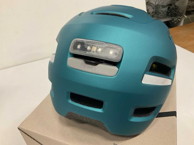 Met e-mob fietshelm maat s - afbeelding 2 van  4