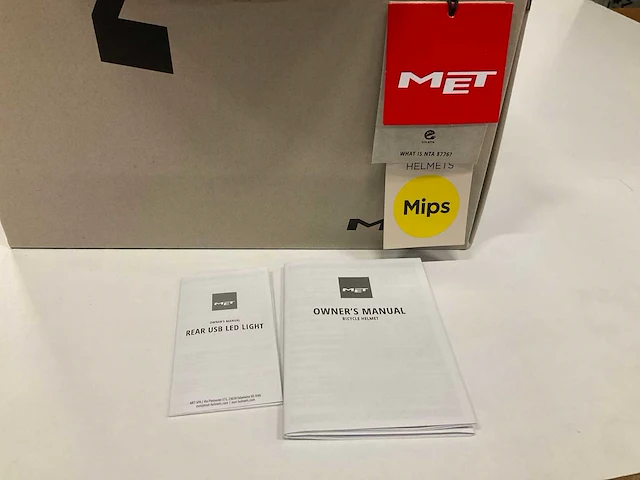 Met e-mob fietshelm maat s - afbeelding 3 van  4