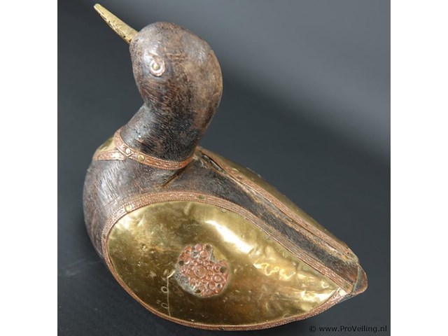 Met koper versierde houten eend - afbeelding 3 van  5